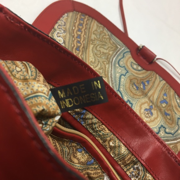 Hype Red Leather Bag - Picture 12 of 16